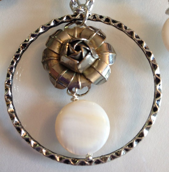 Mother of Pearl Beads Neckace and Earrings with Antique Silver Tone Roses