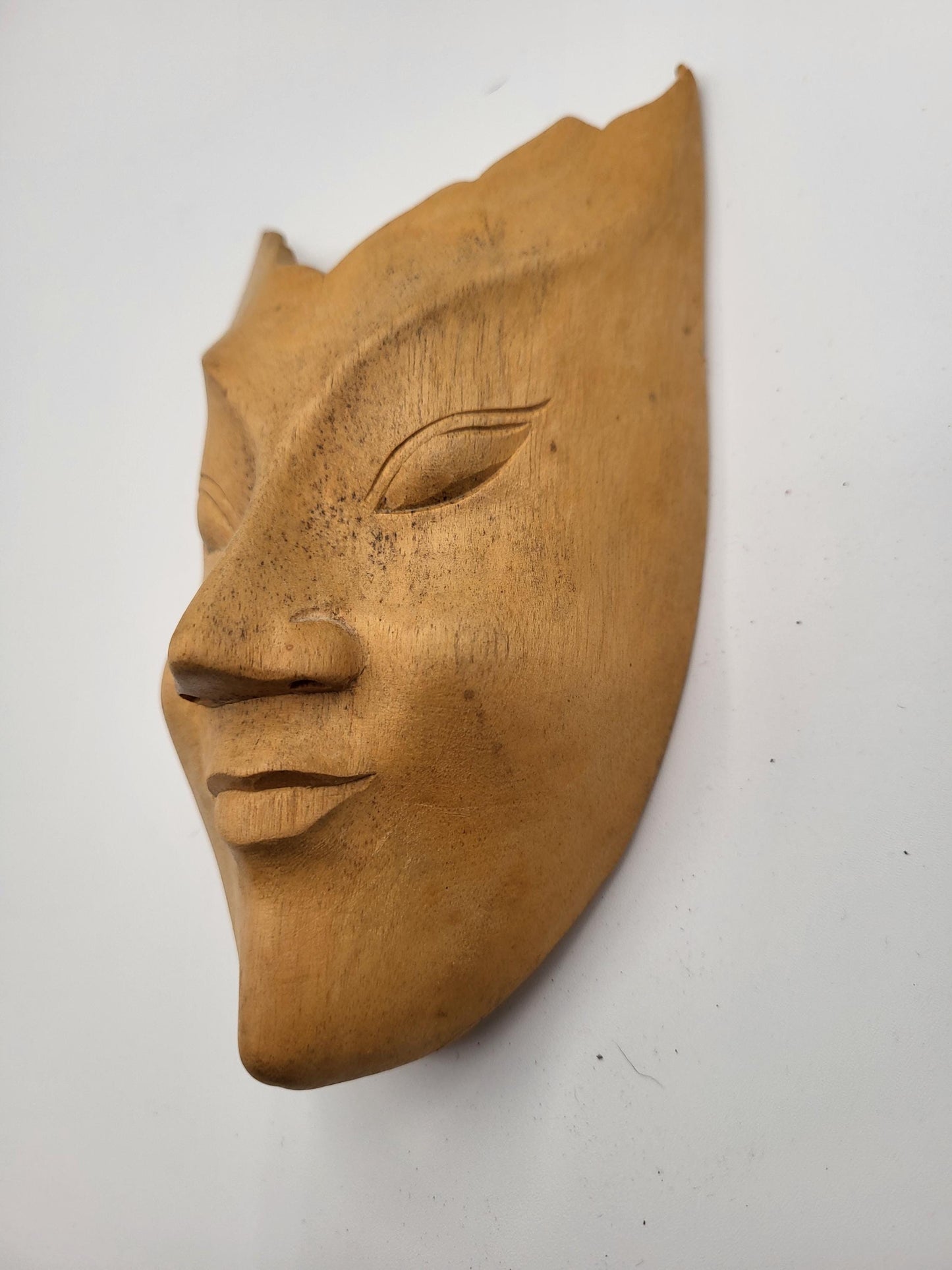 Vintage Bali Hibiscus Wood hand carved mask.