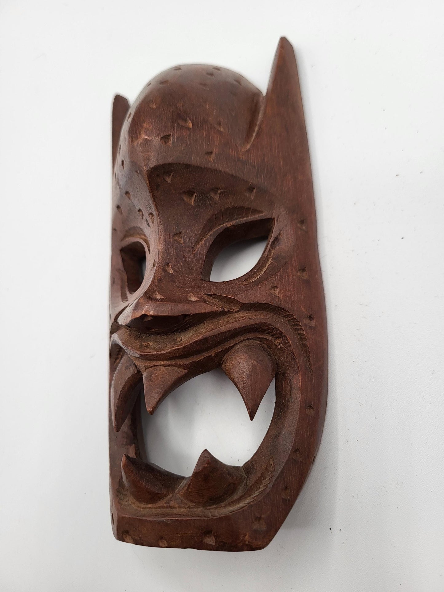 Vintage Alii Woods Hand Carved Wooden Mask